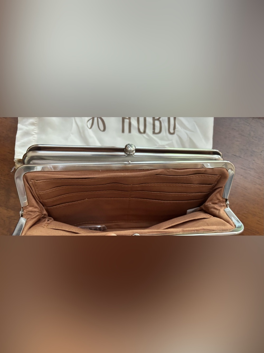 HOBO LAUREN CLUTCH WALLET- Color: DRIFTWOOD-BNWT and Hobo Dust-bag - Picture 9 of 13